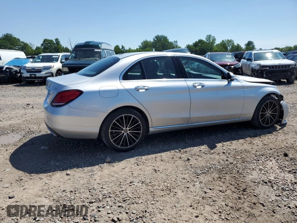 2019 Mercedes-Benz C 300 with VIN 55SWF8EB9KU310247, listed as a Copart auction lot 63183405 with 44,522 mi miles and Salvage title. Bid and sale history available at DreamBid. Image 3.