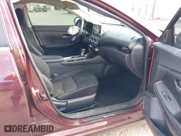 2021 Nissan Sentra SV z VIN 3N1AB8CV7MY253545, wystawiony jako IAAI lot #41869144 z przebiegiem 89 733 mil mil oraz . Historia ofert i sprzedaży dostępna na DreamBid. Obrazek 5.
