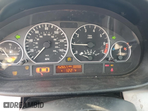 2001 BMW 3 Series 330i with VIN WBAAV53451FT02042, listed as a Copart auction lot 81005284 with 152,657 mi miles and Salvage Title. Bid and sale history available at carsss.com. Image 9.