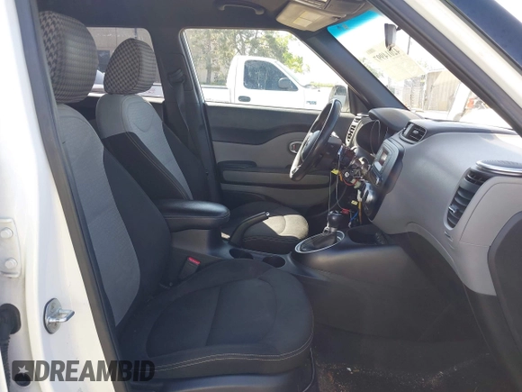 2014 Kia Soul + with VIN KNDJP3A58E7036528, listed as a IAAI auction lot 42014997 with 156,853 mi miles. Bid and sale history available at carsss.com. Image 5.