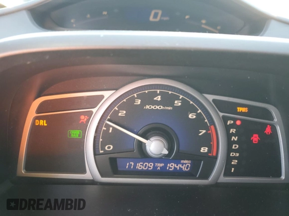 2008 Honda Civic Cpe LX with VIN 2HGFG12648H575661, listed as a Copart auction lot 45742885 with 171,609 mi miles and Non Repairable. Bid and sale history available at carsss.com. Image 9.