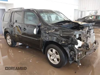2011 Honda Pilot EX with VIN 5FNYF3H48BB055911, listed as a IAAI auction lot 41364335 with 165,445 mi miles and . Bid and sale history available at carsss.com. Image 1.