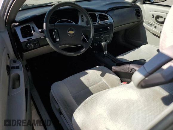 2006 Chevrolet Monte Carlo LS z VIN 2G1WJ15K569308893, wystawiony jako Copart lot #46999505 z przebiegiem 117 604 mil mil oraz Szkoda całkowita • Salvage title. Historia ofert i sprzedaży dostępna na DreamBid. Obrazek 8.