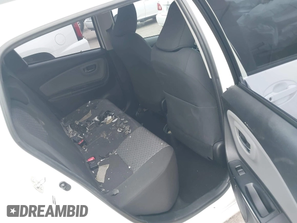 2015 Toyota Yaris L with VIN VNKKTUD34FA019480, listed as a IAAI auction lot 41341253 with 118,673 mi miles. Bid and sale history available at carsss.com. Image 8.