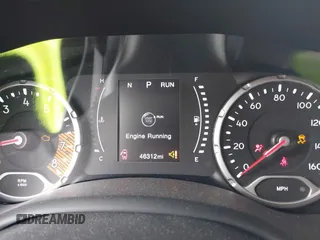 2020 Jeep Renegade Sport z VIN ZACNJBAB0LPM08654, wystawiony jako IAAI lot #42204513 z przebiegiem 46 312 mil mil oraz . Historia ofert i sprzedaży dostępna na DreamBid. Obrazek 7.