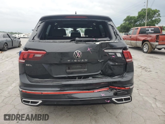 2024 Volkswagen Tiguan SEL R-Line z VIN 3VV4B7AX5RM104673, wystawiony jako Copart lot #56304905 z przebiegiem 9 167 mil mil oraz Czysty tytuł • Clean title. Historia ofert i sprzedaży dostępna na DreamBid. Obrazek 6.