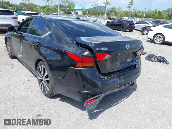 2020 Nissan Altima 2.5 SR with VIN 1N4BL4CV4LC180798, listed as a IAAI auction lot 41985650 with 88,720 mi miles. Bid and sale history available at carsss.com. Image 6.