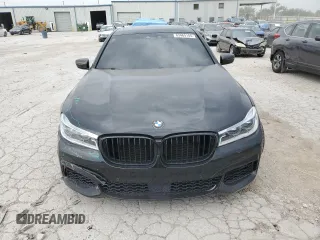 2018 BMW 7 Series 750i with VIN WBA7F0C58JGM23743, listed as a Copart auction lot 63465144 with 44,580 mi miles and Salvage Title. Bid and sale history available at carsss.com. Image 5.