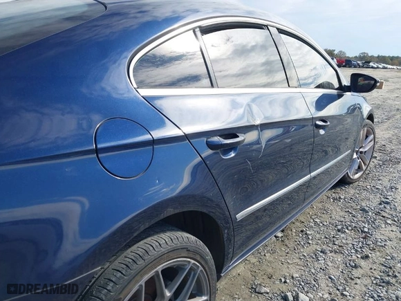 2013 Volkswagen CC Lux with VIN WVWRN7AN5DE564926, listed as a IAAI auction lot 41426384 with 181,275 mi miles. Bid and sale history available at carsss.com. Image 6.
