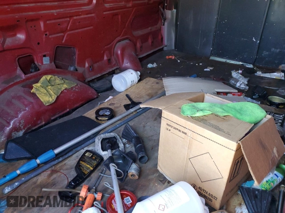 2006 Ford Econoline Cargo with VIN 1FTNE24L76HA64182, listed as a Copart auction lot 86609464 with 194,667 mi miles and Salvage Title. Bid and sale history available at carsss.com. Image 11.
