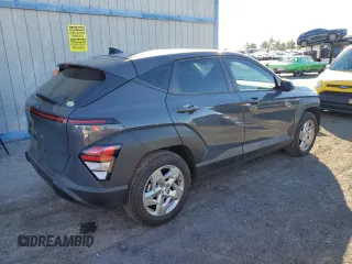 2024 Hyundai Kona Essential with VIN KM8HA3AB9RU099629, listed as a Copart auction lot 82632094 with 4,966 mi miles and Salvage Title. Bid and sale history available at DreamBid. Image 3.