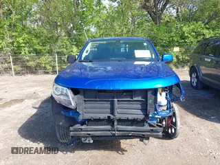 2018 Chevrolet Colorado 4WD Z71 z VIN 1GCGTDEN6J1195082, wystawiony jako IAAI lot #42158668 z przebiegiem 75 631 mil mil oraz . Historia ofert i sprzedaży dostępna na DreamBid. Obrazek 12.