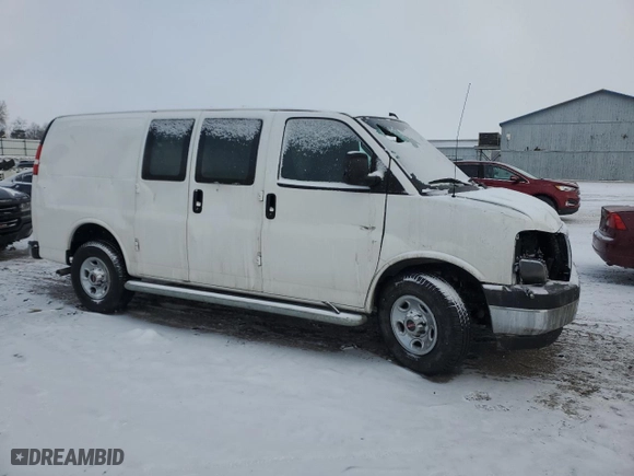2021 GMC Savana Cargo Van with VIN 1GTW7AF78M1262297, listed as a Copart auction lot 41510995 with 0 mi miles and Salvage Title. Bid and sale history available at carsss.com. Image 4.