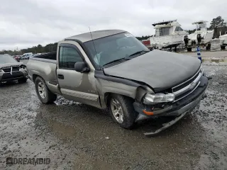 2001 Chevrolet Silverado 1500 LS with VIN 1GCEK14T21Z327524, listed as a Copart auction lot 84648054 with 0 mi miles and Salvage Title. Bid and sale history available at carsss.com. Image 4.
