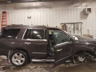 2015 Chevrolet Tahoe LT with VIN 1GNSKBKC9FR126603, listed as a IAAI auction lot 41378759 with 1 mi miles. Bid and sale history available at carsss.com. Image 13.