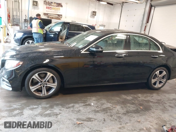 2020 Mercedes-Benz E 350 with VIN W1KZF8EB6LA773638, listed as a IAAI auction lot 41869227 with 114,676 mi miles and . Bid and sale history available at DreamBid. Image 14.