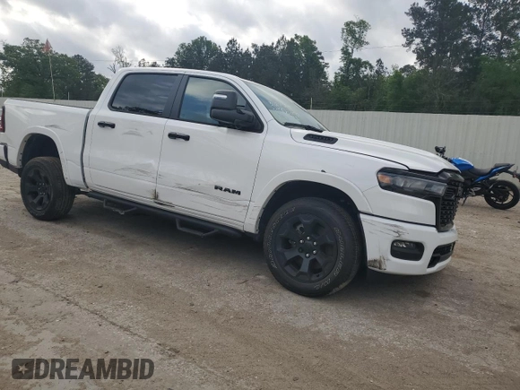 2025 Ram 1500 Big Horn с VIN 1C6RREFP6SN612912, выставлен на аукционе Copart как лот 51626725 с пробегом 3 886 миль миль и Списание • Salvage title. История ставок и продаж доступна на DreamBid. Изображение 4.
