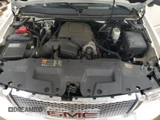 2013 GMC Sierra 1500 Denali z VIN 3GTP2XE22DG281165, wystawiony jako Copart lot #58723285 z przebiegiem 194 025 mil mil oraz Szkoda całkowita • Salvage title. Historia ofert i sprzedaży dostępna na DreamBid. Obrazek 11.