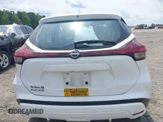 2022 Nissan Kicks S with VIN 3N1CP5BV1NL509901, listed as a IAAI auction lot 42122505 with 38,447 mi miles and . Bid and sale history available at carsss.com. Image 17.