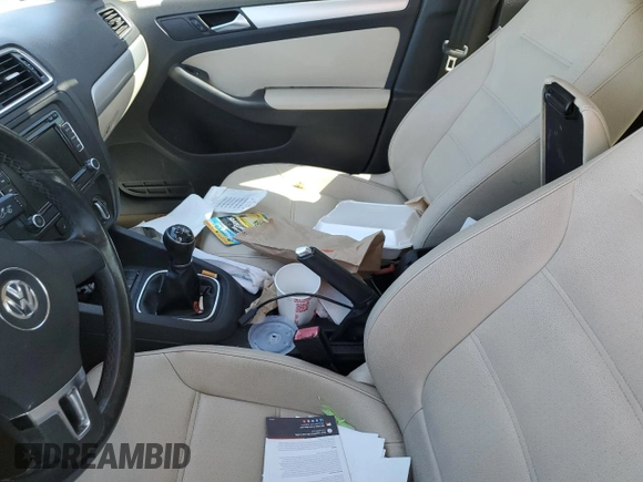 2012 Volkswagen Jetta Sedan TDI with VIN 3VW3L7AJ2CM398010, listed as a Copart auction lot 47034055 with 0 mi miles and Salvage Title. Bid and sale history available at carsss.com. Image 8.