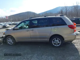 2005 Toyota Sienna XLE with VIN 5TDBA22C25S037614, listed as a IAAI auction lot 41391263 with 90,568 mi miles. Bid and sale history available at carsss.com. Image 14.