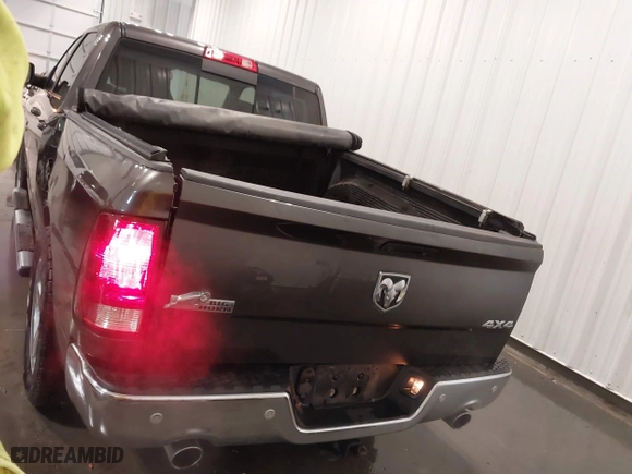 2017 Ram 1500 Big Horn with VIN 3C6RR7LT0HG689807, listed as a IAAI auction lot 41696398 with 109,877 mi miles. Bid and sale history available at carsss.com. Image 17.