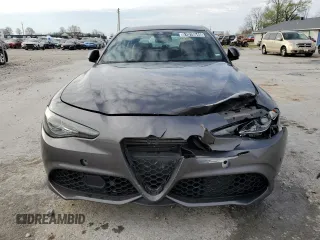 2023 Alfa Romeo Giulia Veloce with VIN ZARFANBN2P7670539, listed as a Copart auction lot 51078645 with 53,270 mi miles and Clean title. Bid and sale history available at DreamBid. Image 5.
