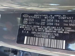 2024 Hyundai Elantra SEL z VIN KMHLM4DGXRU832768, wystawiony jako IAAI lot #41826429 z przebiegiem 11 221 mil mil oraz . Historia ofert i sprzedaży dostępna na DreamBid. Obrazek 9.