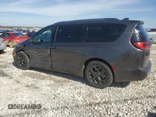 2021 Chrysler Pacifica Hybrid Touring L with VIN 2C4RC1L76MR526898, listed as a Copart auction lot 48133815 with 73,274 mi miles and Salvage title. Bid and sale history available at DreamBid. Image 2.