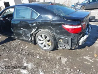 2008 Lexus LS 600h L with VIN JTHDU46F685005113, listed as a IAAI auction lot 41292558 with 176,635 mi miles and . Bid and sale history available at DreamBid. Image 5.