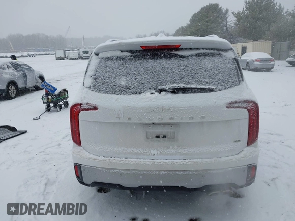 2023 Kia Telluride S with VIN 5XYP6DGC7PG363114, listed as a IAAI auction lot 41260043 with 49,499 mi miles and . Bid and sale history available at DreamBid. Image 16.