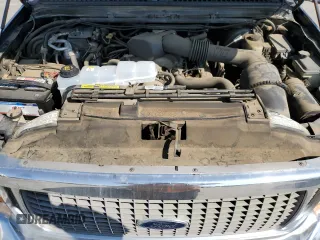 2000 Ford Excursion Limited with VIN 1FMNU42S7YED53975, listed as a Copart auction lot 59947065 with 188,889 mi miles and Clean title. Bid and sale history available at DreamBid. Image 12.