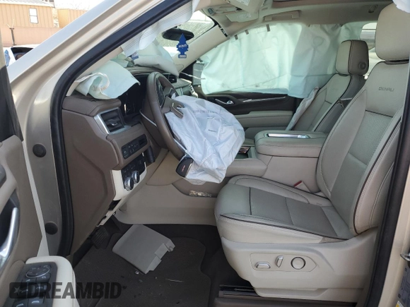 2021 GMC Yukon XL Denali with VIN 1GKS2JKL1MR206370, listed as a Copart auction lot 49702315 with 62,857 mi miles and Salvage Title. Bid and sale history available at carsss.com. Image 7.