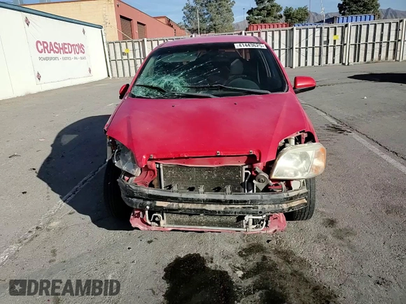 2009 Chevrolet Aveo 1LT z VIN KL1TD56E59B368457, wystawiony jako Copart lot #41443625 z przebiegiem 186 586 mil mil oraz Szkoda całkowita • Salvage title. Historia ofert i sprzedaży dostępna na DreamBid. Obrazek 10.