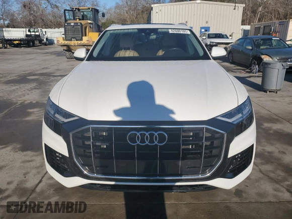 2019 Audi Q8 Premium z VIN WA1AVAF16KD010811, wystawiony jako Copart lot #42600195 z przebiegiem 42 385 mil mil oraz Czysty tytuł • Clean title. Historia ofert i sprzedaży dostępna na DreamBid. Obrazek 5.