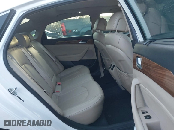 2015 Hyundai Sonata Limited with VIN 5NPE34AF6FH095392, listed as a IAAI auction lot 41813547 with 75,513 mi miles and . Bid and sale history available at carsss.com. Image 8.