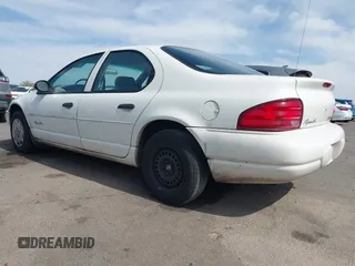 1999 Plymouth Breeze z VIN 1P3EJ46CXXN511465, wystawiony jako IAAI lot #42338946 z przebiegiem 237 675 mil mil oraz . Historia ofert i sprzedaży dostępna na DreamBid. Obrazek 3.