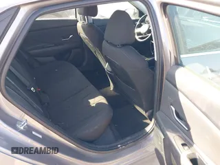 2022 Hyundai Elantra SEL z VIN KMHLN4AG5NU357557, wystawiony jako IAAI lot #41989654 z przebiegiem 56 010 mil mil oraz . Historia ofert i sprzedaży dostępna na DreamBid. Obrazek 8.