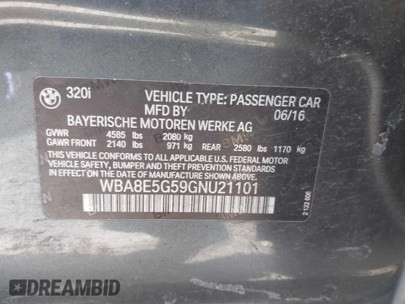 2016 BMW 3 Series 320i xDrive z VIN WBA8E5G59GNU21101, wystawiony jako IAAI lot #41933679 z przebiegiem Nie podano mil oraz . Historia ofert i sprzedaży dostępna na DreamBid. Obrazek 9.