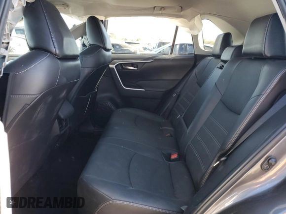 2022 Toyota RAV4 XLE Premium with VIN 2T3C1RFV1NC204487, listed as a Copart auction lot 86900914 with 32,679 mi miles and Salvage title. Bid and sale history available at DreamBid. Image 10.
