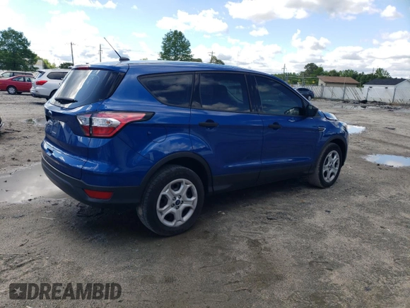 2018 Ford Escape S z VIN 1FMCU0F76JUC55683, wystawiony jako Copart lot #57614815 z przebiegiem 70 557 mil mil oraz Szkoda całkowita • Salvage title. Historia ofert i sprzedaży dostępna na DreamBid. Obrazek 3.