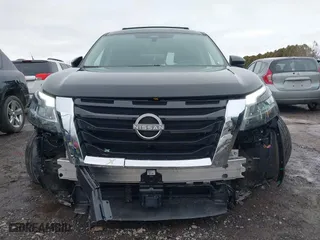 2024 Nissan Pathfinder SL with VIN 5N1DR3CC9RC284511, listed as a IAAI auction lot 41717753 with 2,200 mi miles. Bid and sale history available at carsss.com. Image 6.
