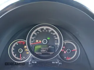 2017 Volkswagen Beetle 1.8T Fleet with VIN 3VWF17ATXHM630753, listed as a IAAI auction lot 41516106 with 62,841 mi miles. Bid and sale history available at carsss.com. Image 7.