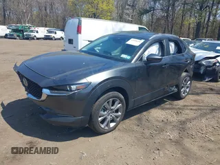 2024 Mazda CX-30 S Carbon Edition z VIN 3MVDMBCM0RM662752, wystawiony jako IAAI lot #42108251 z przebiegiem 17 963 mil mil oraz . Historia ofert i sprzedaży dostępna na DreamBid. Obrazek 18.