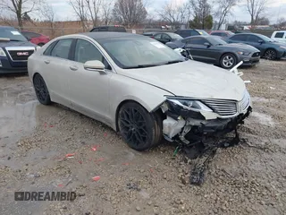 2016 Lincoln MKZ with VIN 3LN6L2J90GR604048, listed as a IAAI auction lot 41190815 with 46,121 mi miles and . Bid and sale history available at DreamBid. Image 1.
