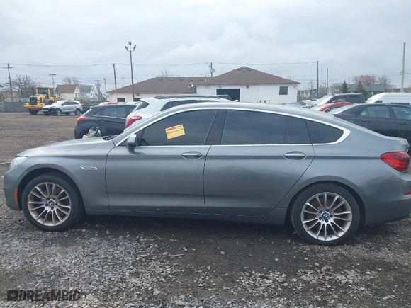 2015 BMW 5 Series Gran Turismo 535i with VIN WBA5M2C50FGH99162, listed as a IAAI auction lot 41875380 with NaN miles. Bid and sale history available at carsss.com. Image 14.