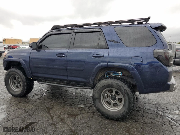 2024 Toyota 4Runner TRD Off Road with VIN JTERU5JR1R6274657, listed as a Copart auction lot 49070045 with 10,189 mi miles and Salvage Title. Bid and sale history available at carsss.com. Image 2.