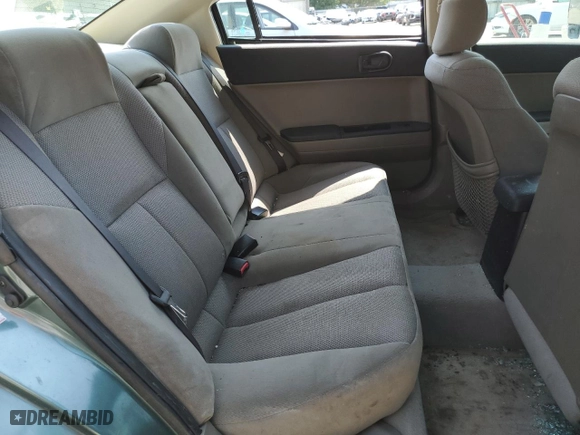 2004 Mitsubishi Galant ES with VIN 4A3AB36F14E070933, listed as a Copart auction lot 68834224 with 184,918 mi miles and Salvage Title. Bid and sale history available at carsss.com. Image 10.