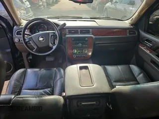 2010 Chevrolet Avalanche LT with VIN 3GNNCFE09AG124832, listed as a Copart auction lot 86728894 with 136,595 mi miles and Clean Title. Bid and sale history available at carsss.com. Image 9.