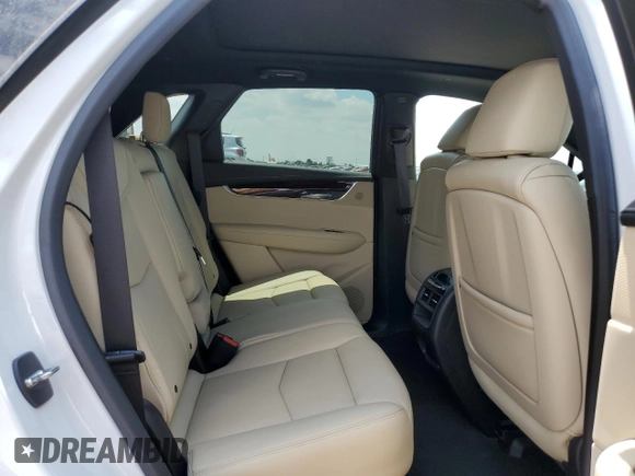 2018 Cadillac XT5 Premium Luxury AWD with VIN 1GYKNFRS4JZ128606, listed as a Copart auction lot 61941695 with 33,511 mi miles and Salvage title. Bid and sale history available at DreamBid. Image 11.